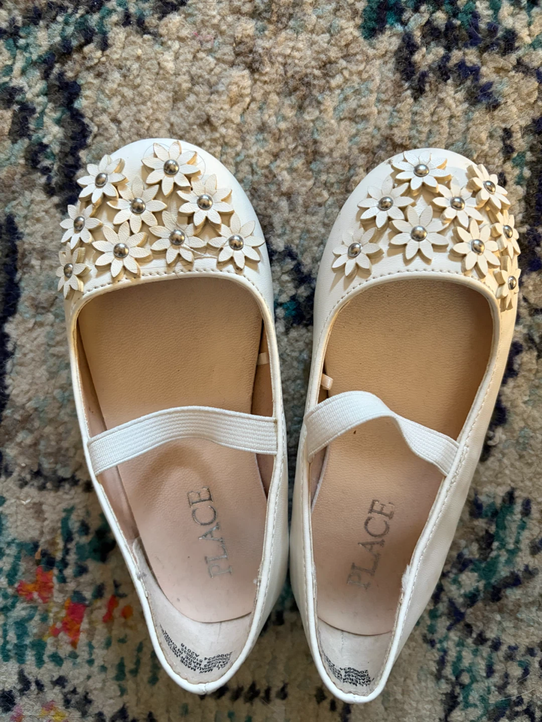 White Flower Ballet Flats Size 7 - photo 2