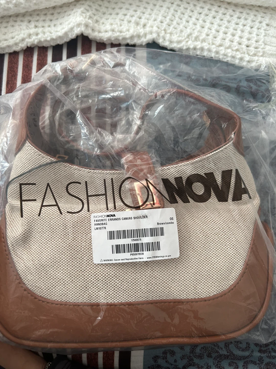 Fashion Nova Favorite Errands Canvas Shoulder Bag