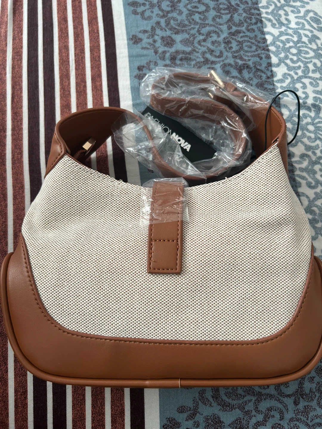 Fashion Nova Favorite Errands Canvas Shoulder Bag - photo 3