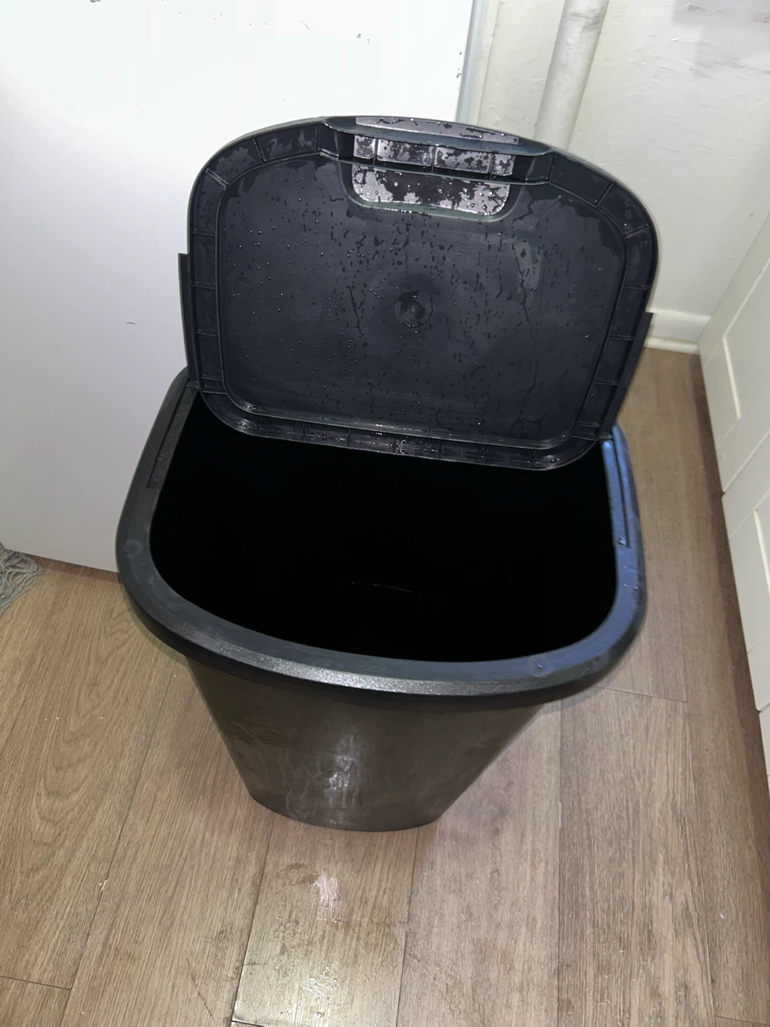 Black Plastic Trash Can - photo 2