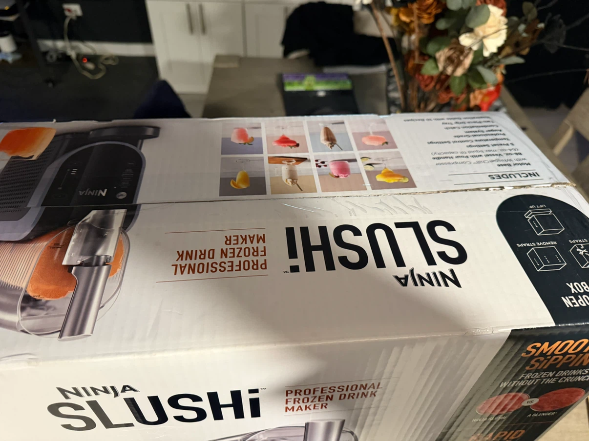 Ninja SLUSHi Professional Frozen Drink Maker - photo 2