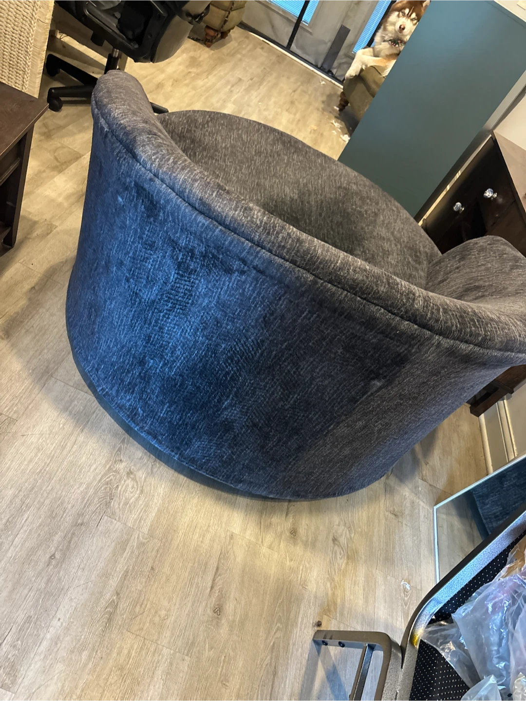 Huge Dark Gray Round Swivel Chair - photo 2
