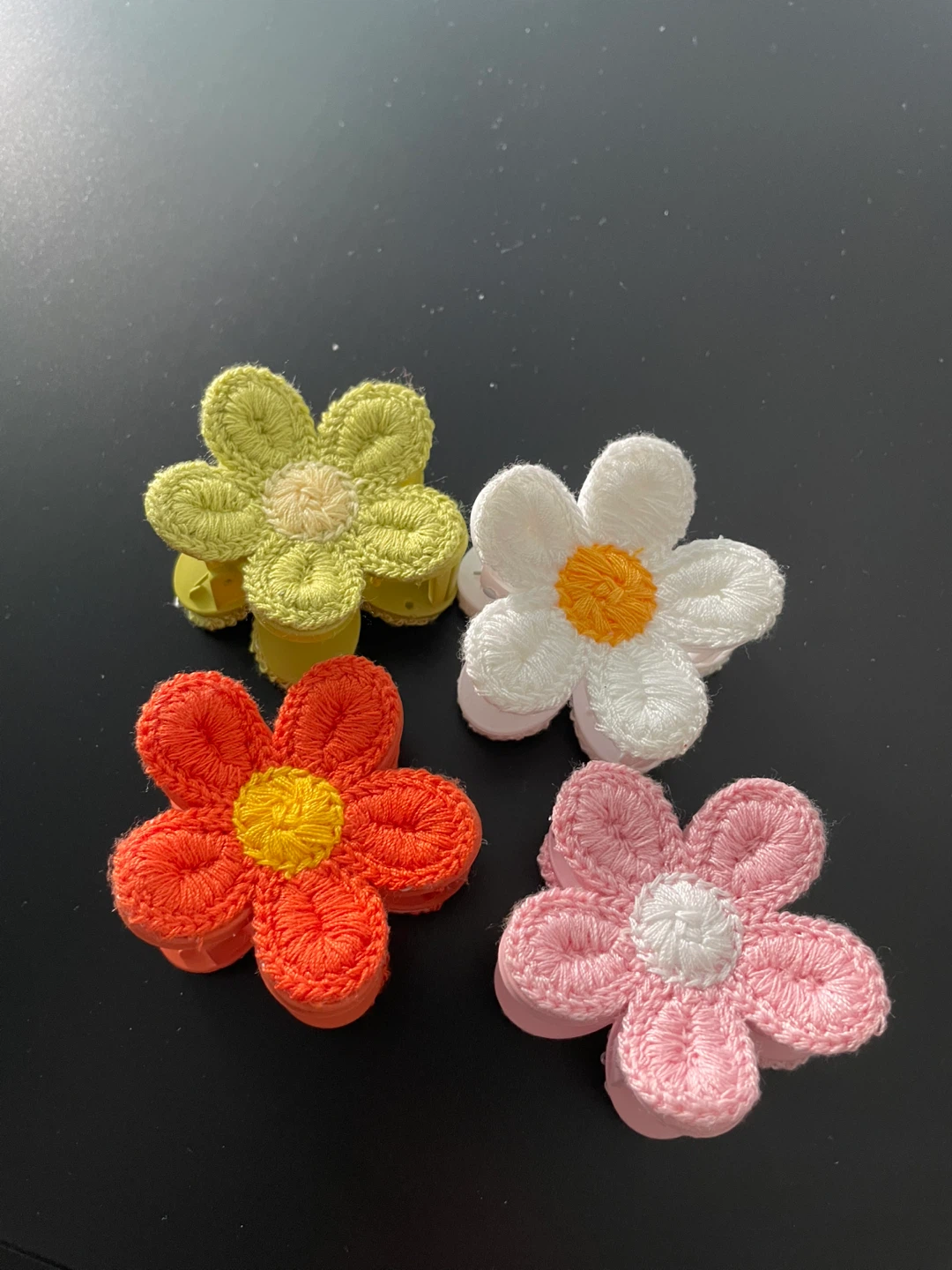 Set of 4 Flower Claw Clips