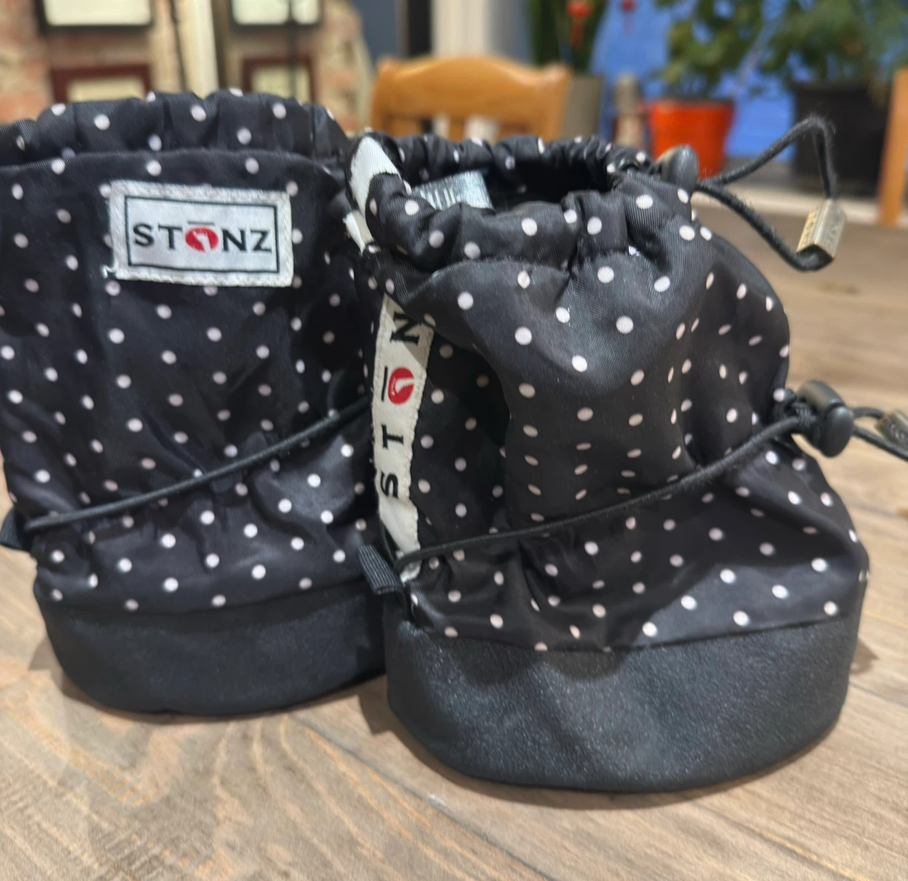 Stonz Baby Booties - Medium - photo 3