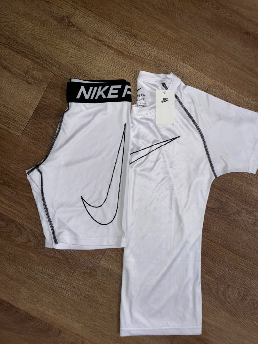 Nike Pro Dri-Fit White Set XS