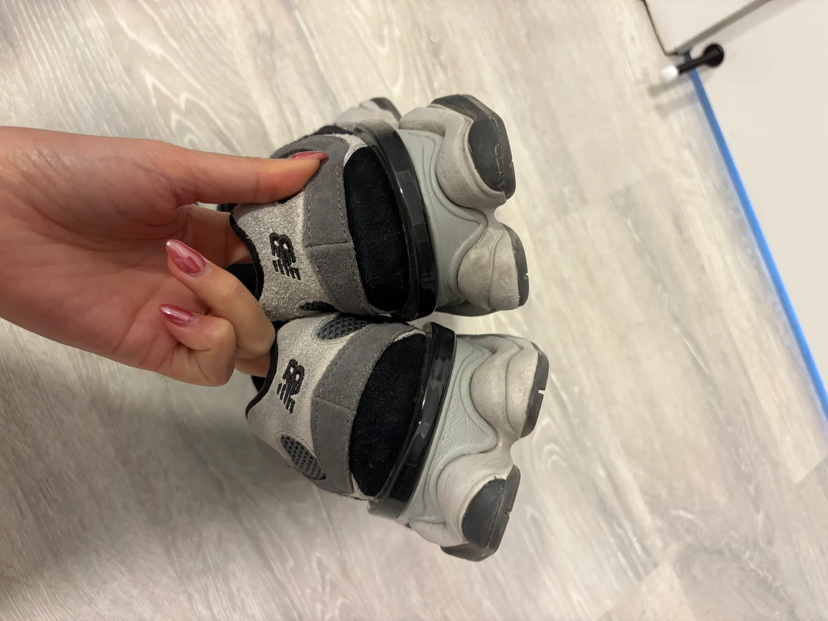 New Balance 9060 Shoes - photo 4