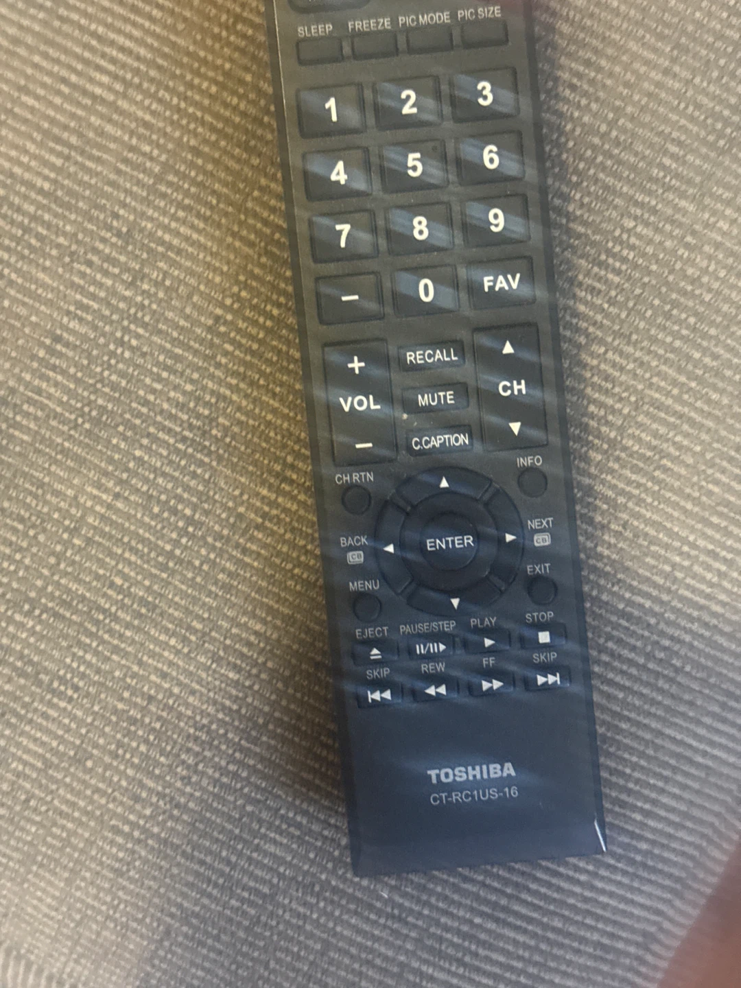 40 inch Toshiba Television - photo 3