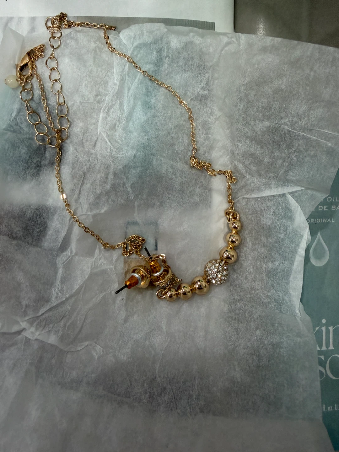 Fireball Gleam Necklace and Stud Earring Set