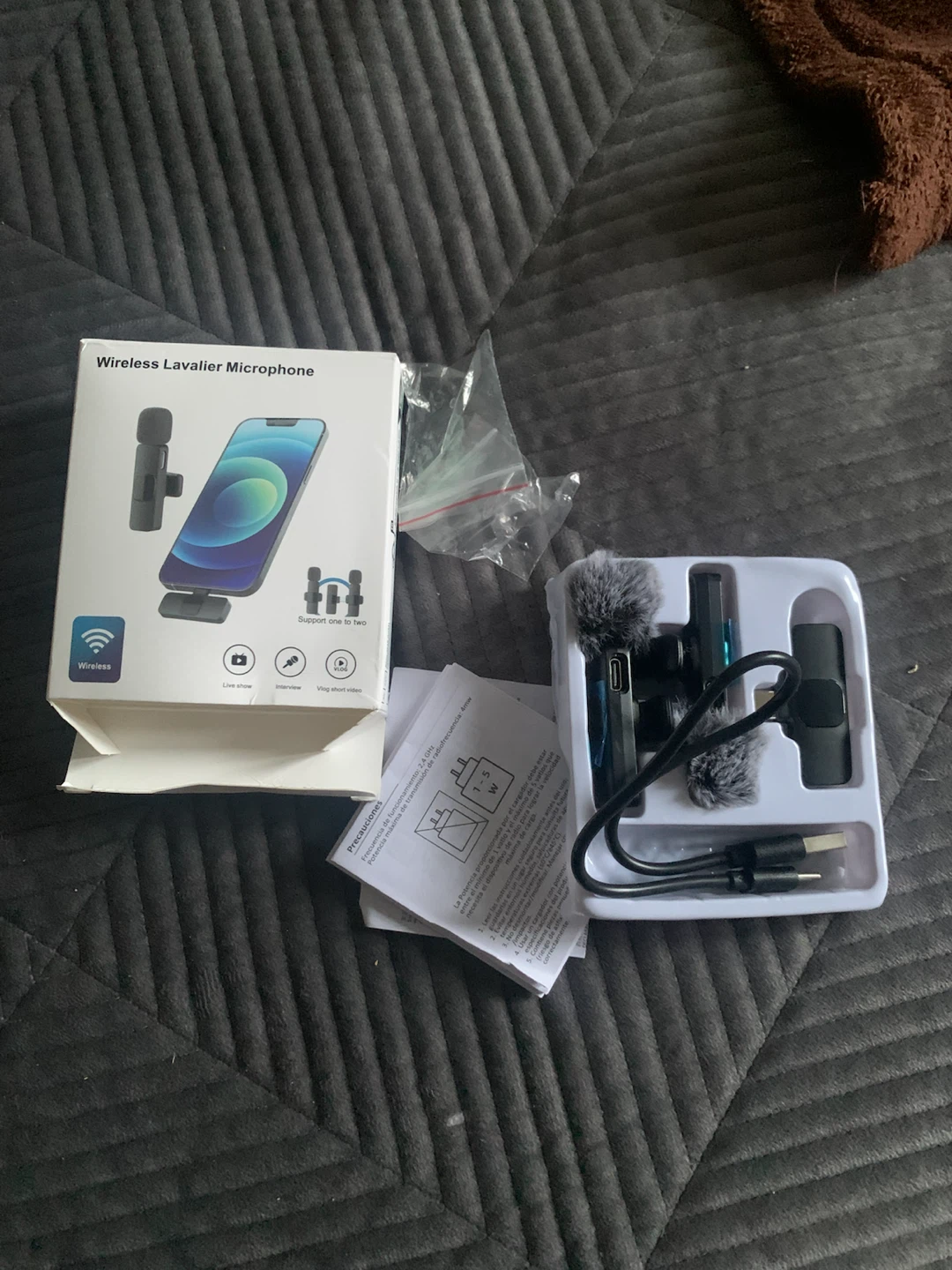 New Wireless Lavalier Microphone System