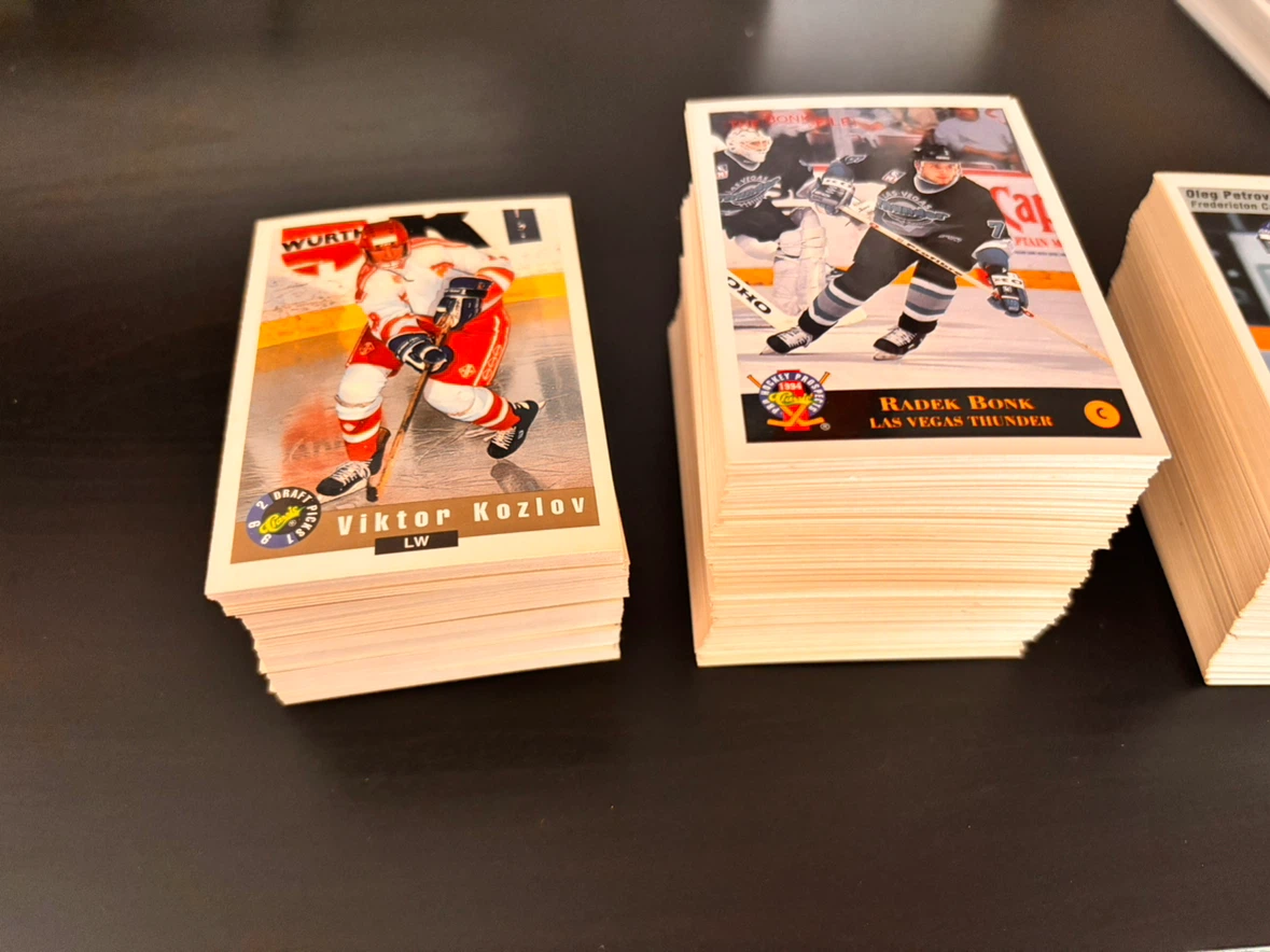 Sports card collection for kids - photo 4