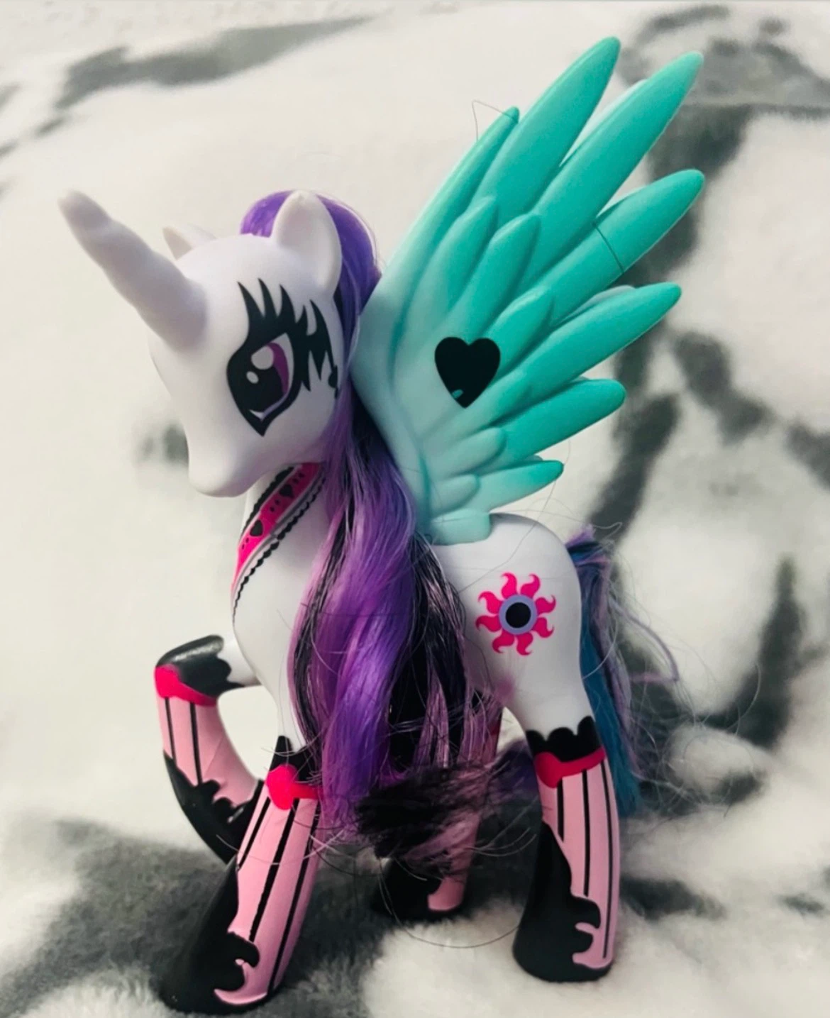 2011 my little pony ponymania series: g4 princess celestia
