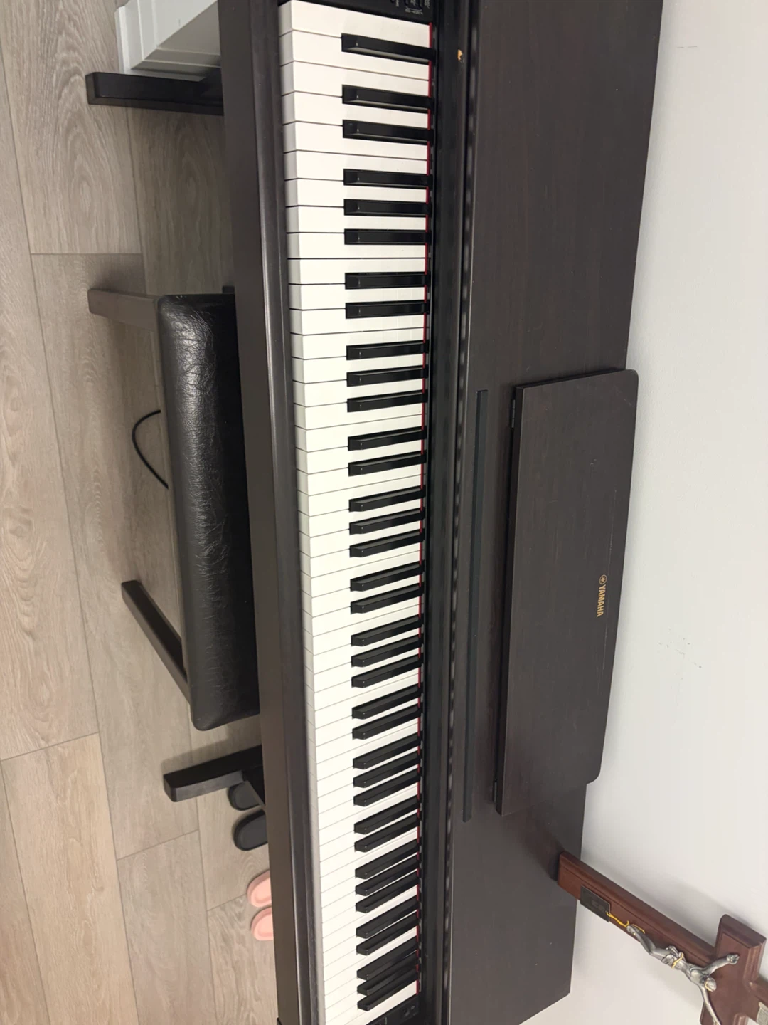 Yamaha Piano with Bench - photo 2