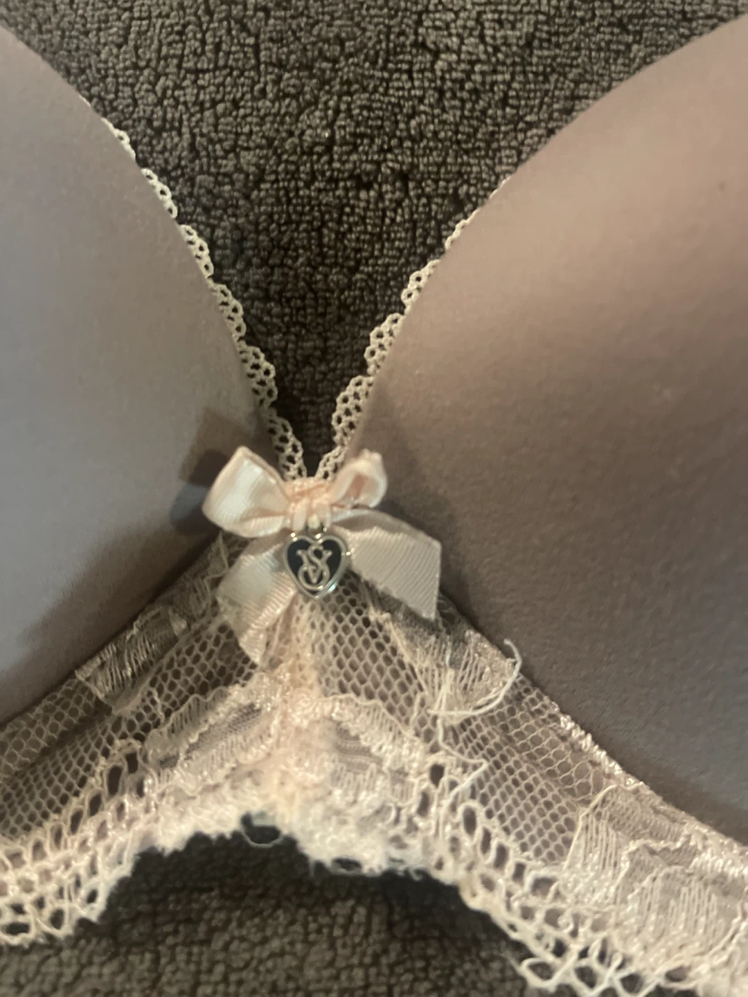 Victoria's Secret No-Wire Bras - photo 5