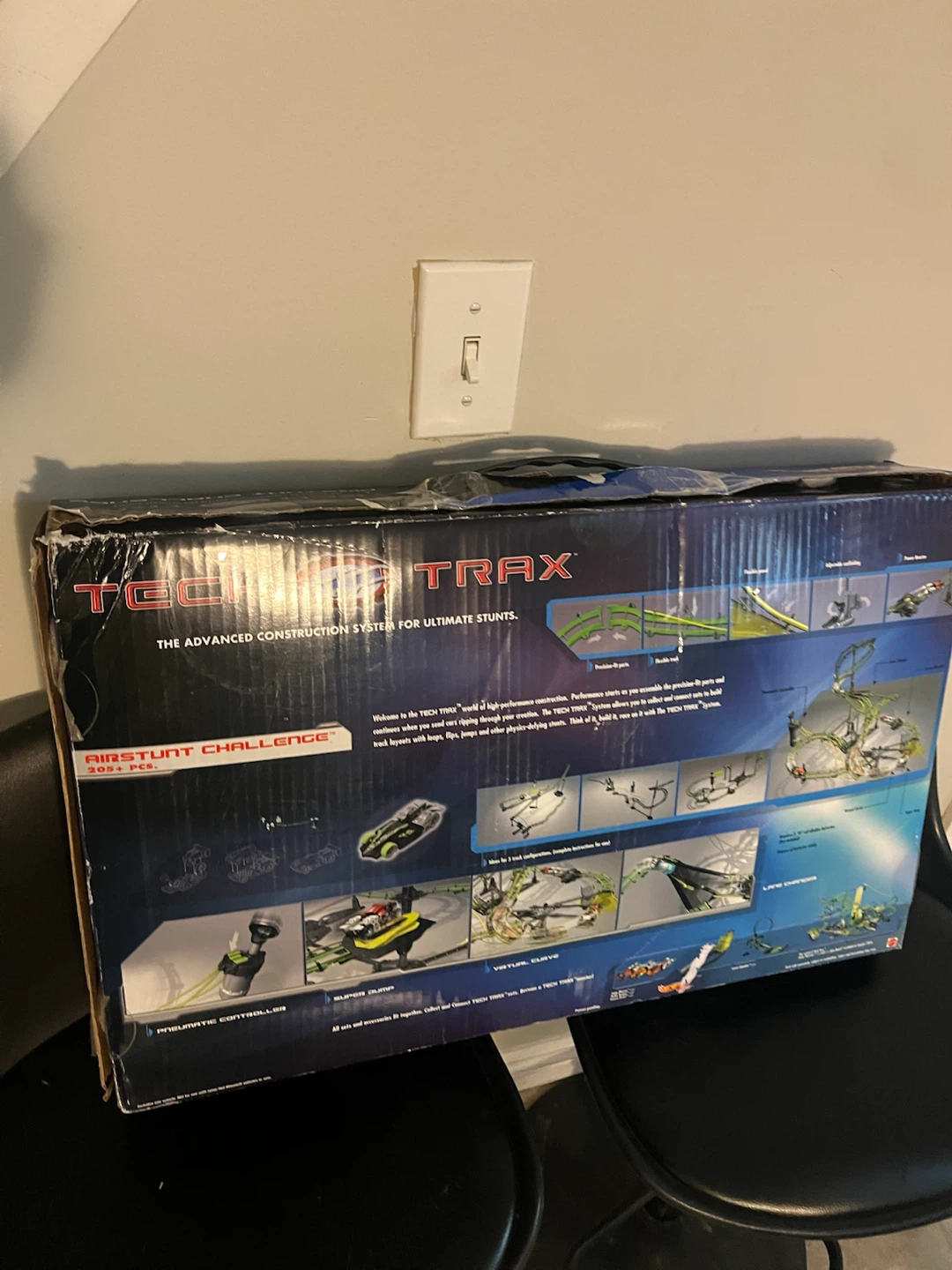 2004 HotWheels Tech Trax set complete in box - photo 2