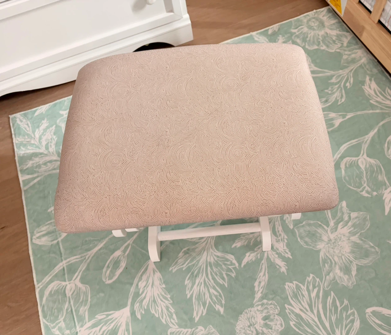 Glider Rocking Chair with Ottoman - photo 5