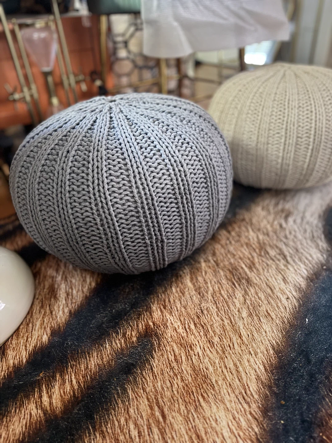 2 Knitted Round Pouf Ottoman - photo 3