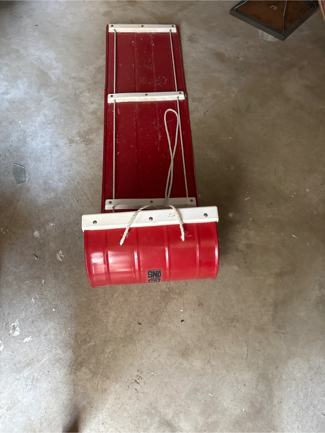 Sno-Cat Vintage Red Toboggan - photo 2