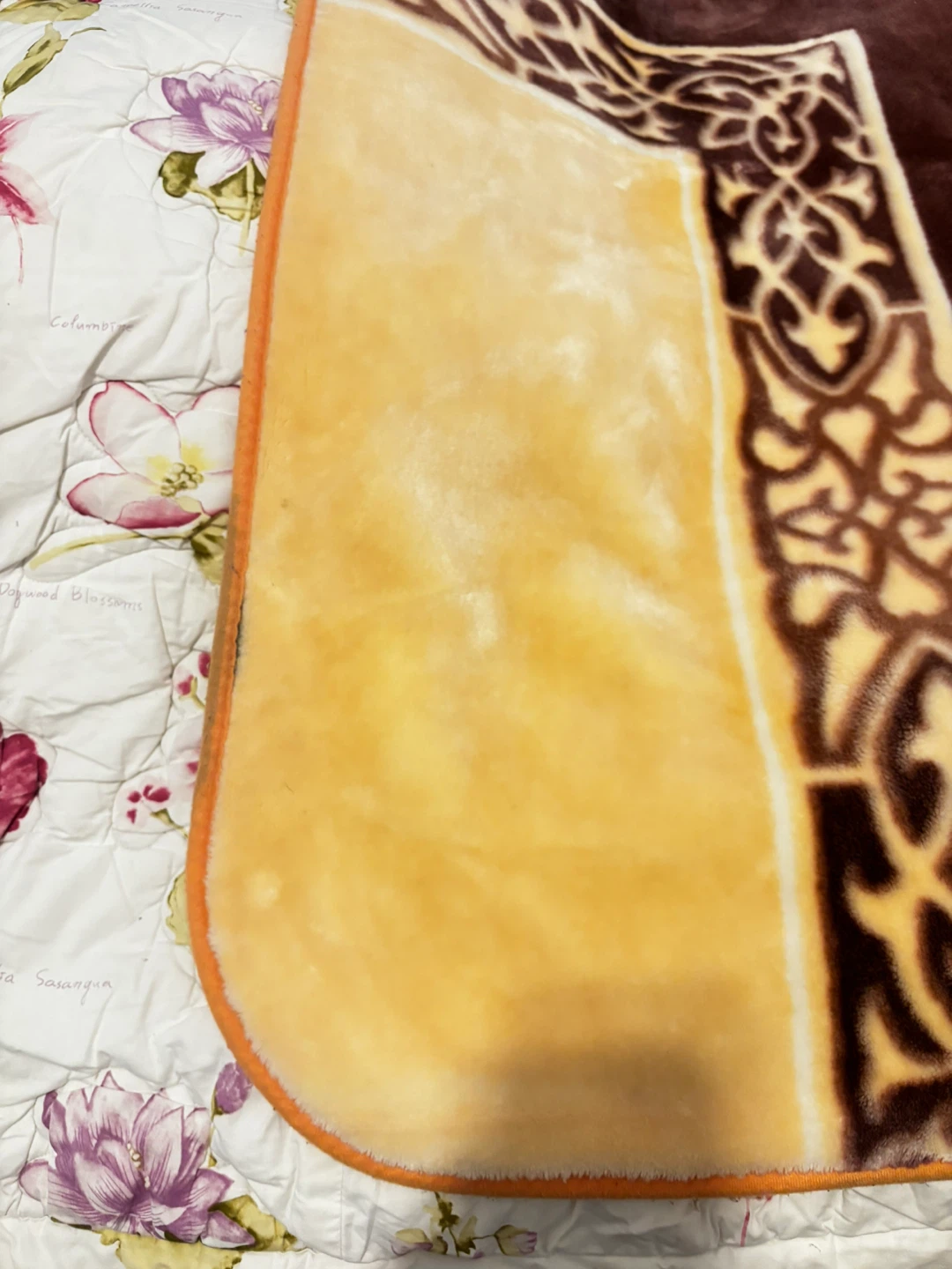 Soft Velour Patterned Blanket - photo 2