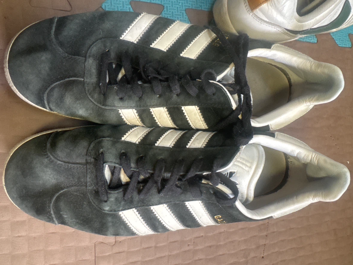 Three pairs of sneakers size 9 - photo 5