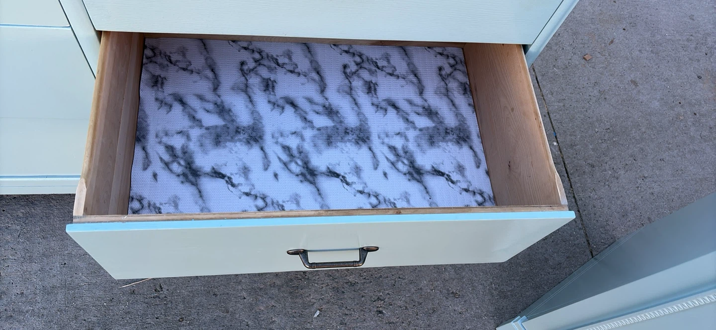 Light blue wooden dresser with storage baskets - photo 4