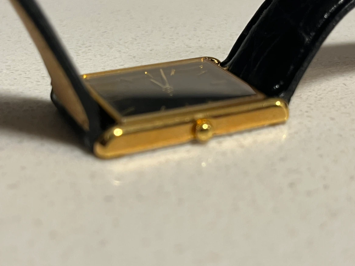 Seiko Quartz Tank Watch - photo 3