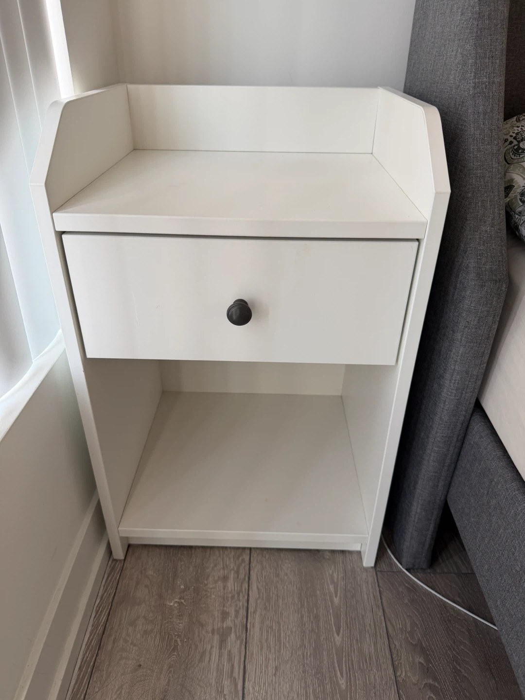 White Nightstand with Drawer