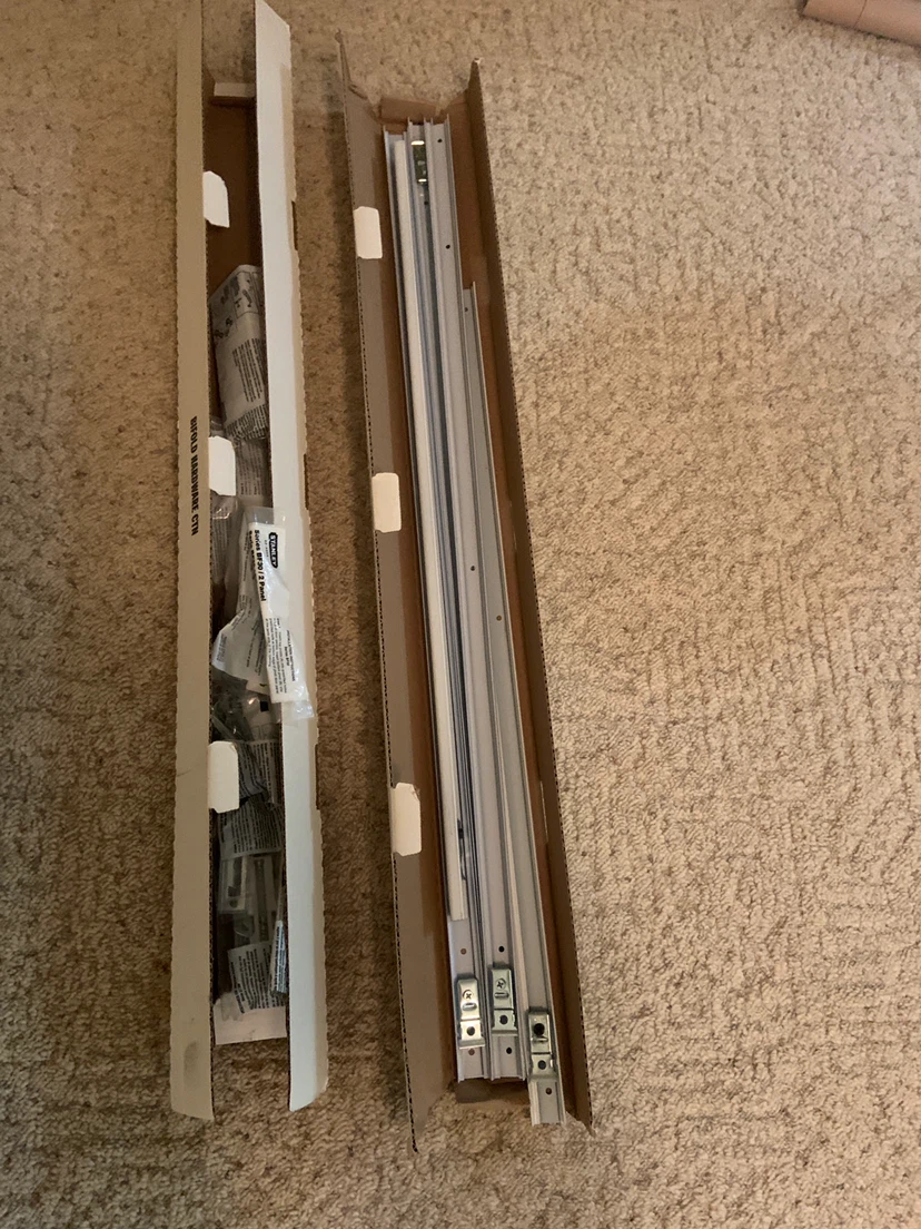 Stanley Series BF20 2-Panel Bifold Hardware Kit