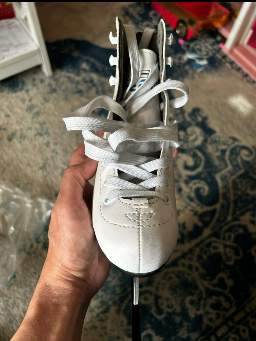 White Ice Skates - photo 2