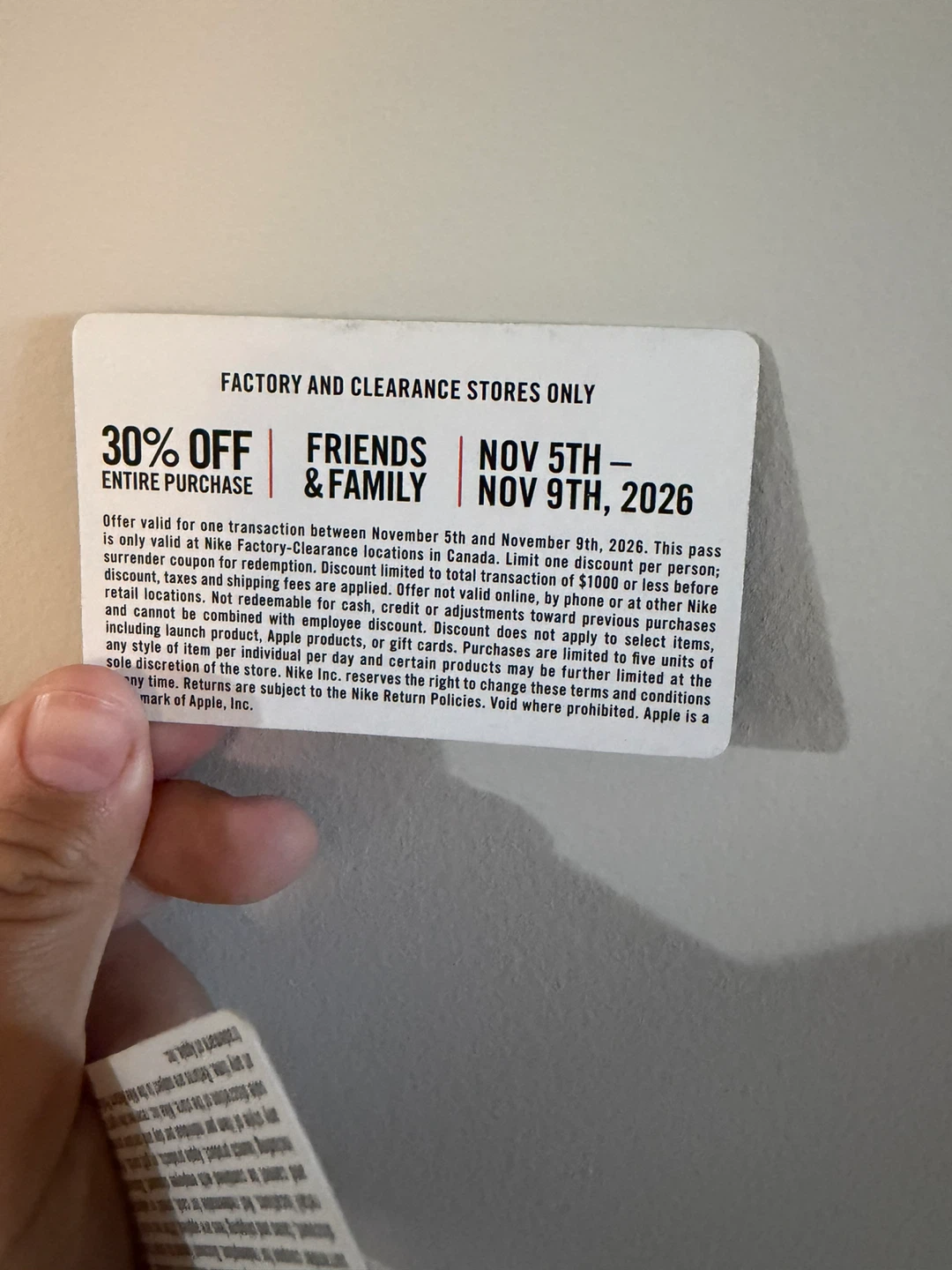2 Nike Friends & Family 30% Off Discount Passes - photo 2