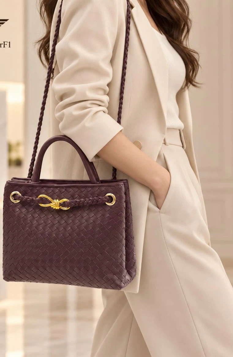 Brand new Woven Vegan Leather Handbag in Burgundy - photo 2
