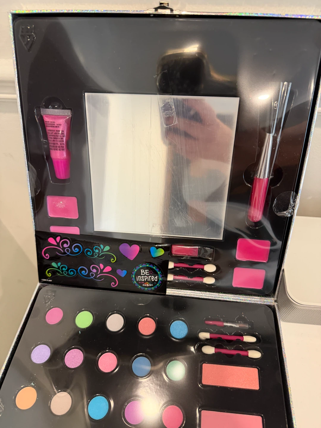 Brand new girls makeup and case set - photo 3
