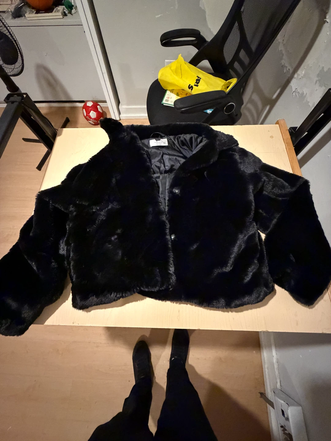 Black Faux Fur Jacket - photo 4