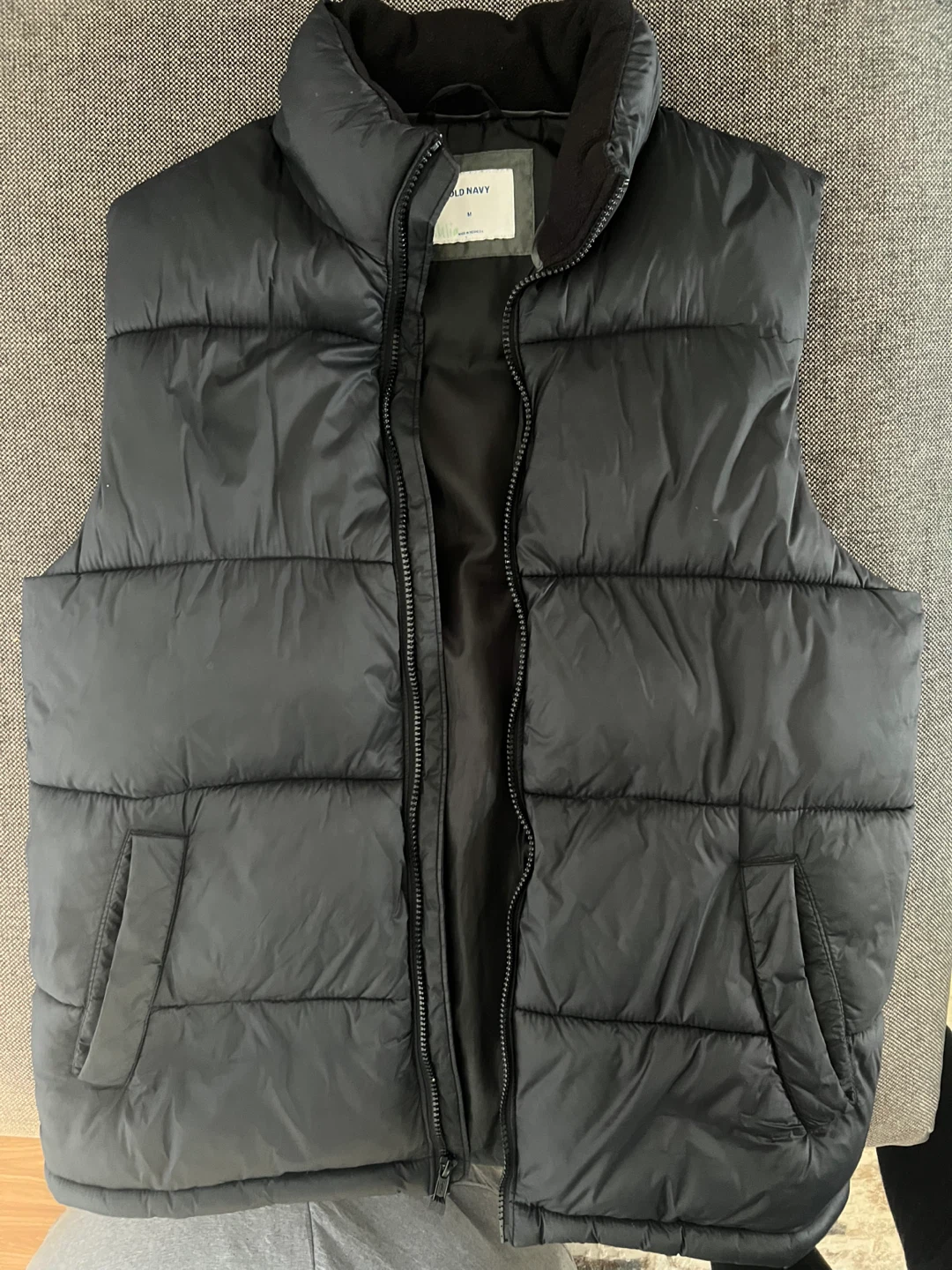 Old Navy Puffer Vest