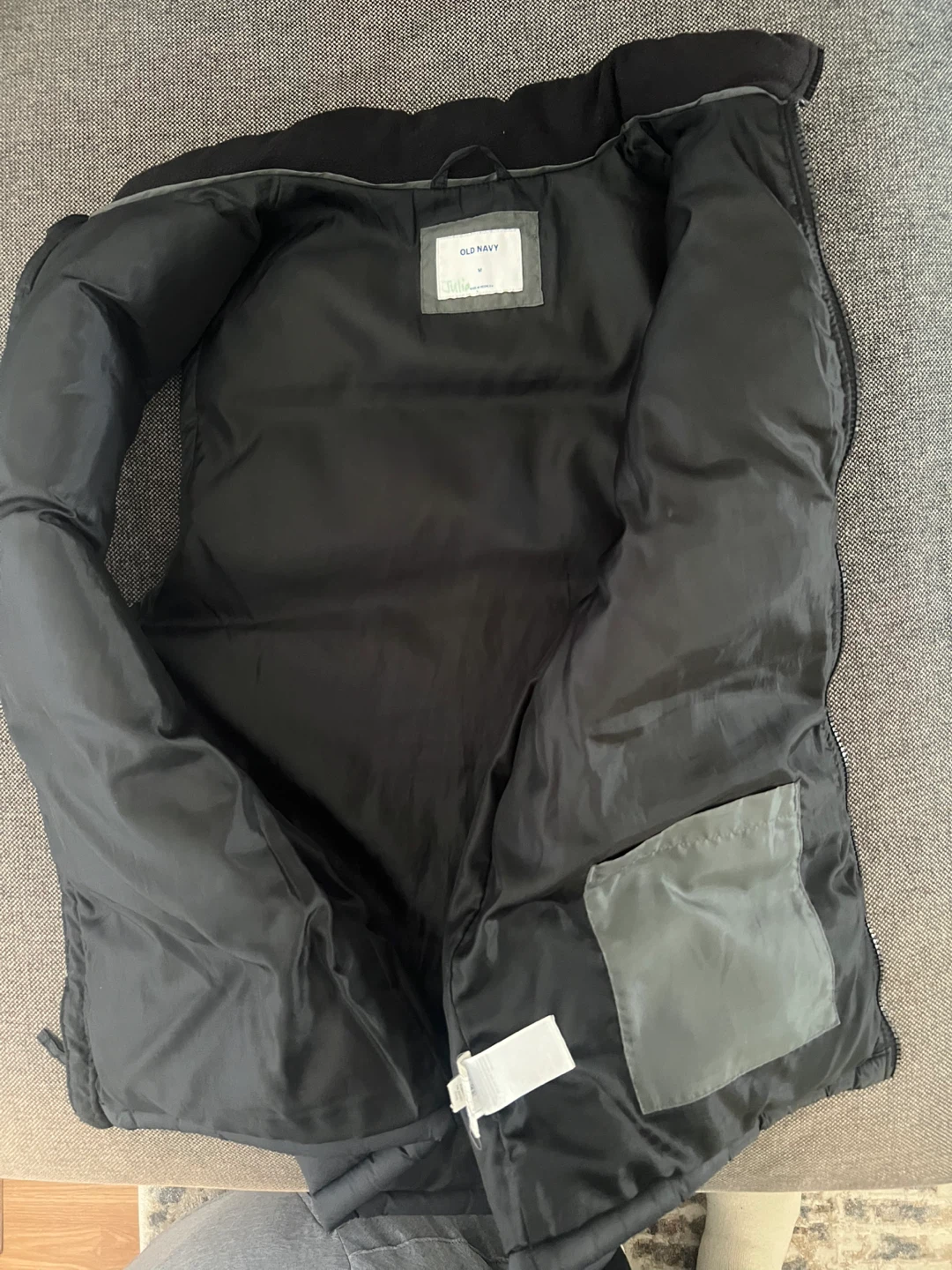 Old Navy Puffer Vest - photo 2