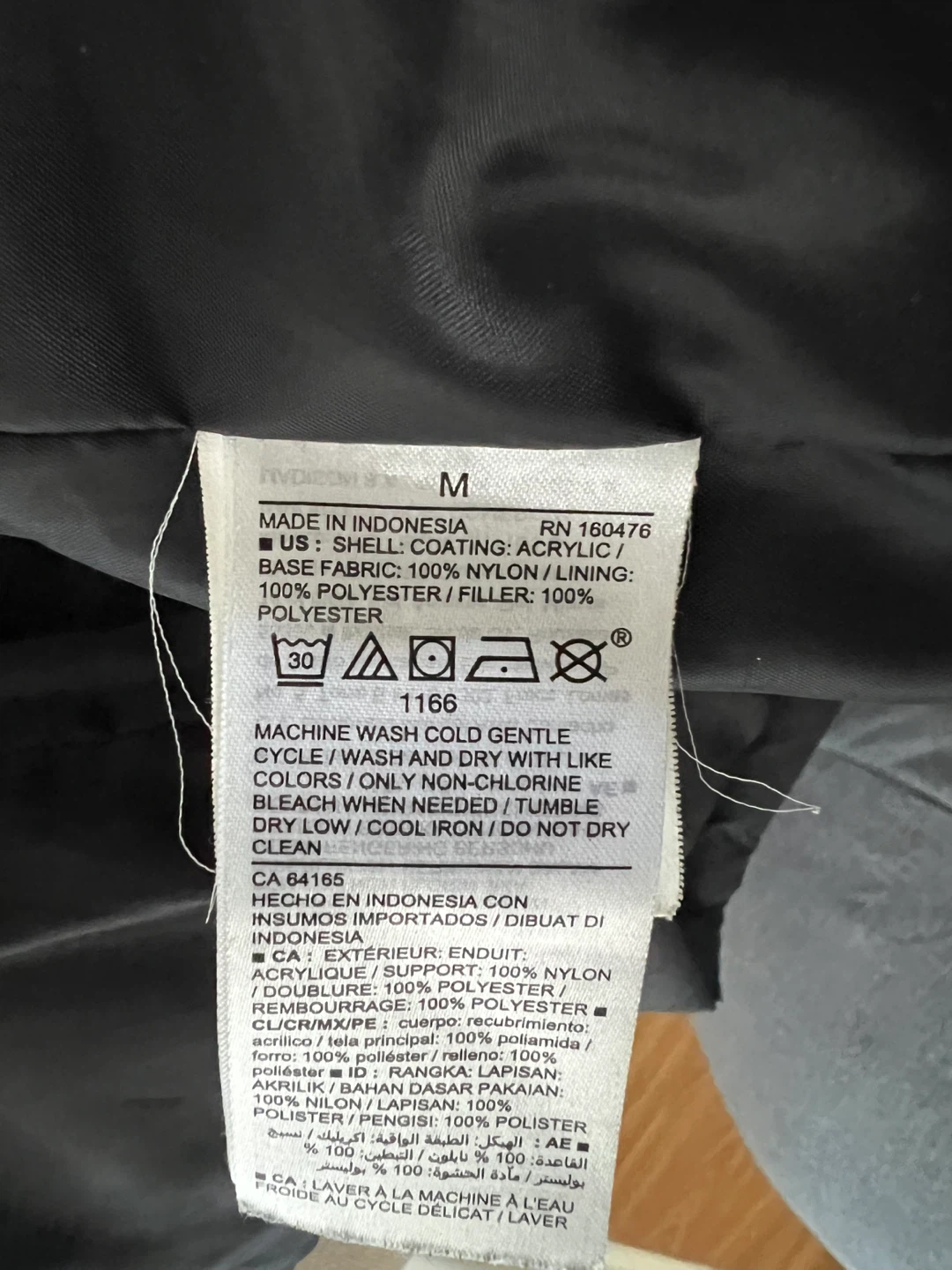 Old Navy Puffer Vest - photo 3