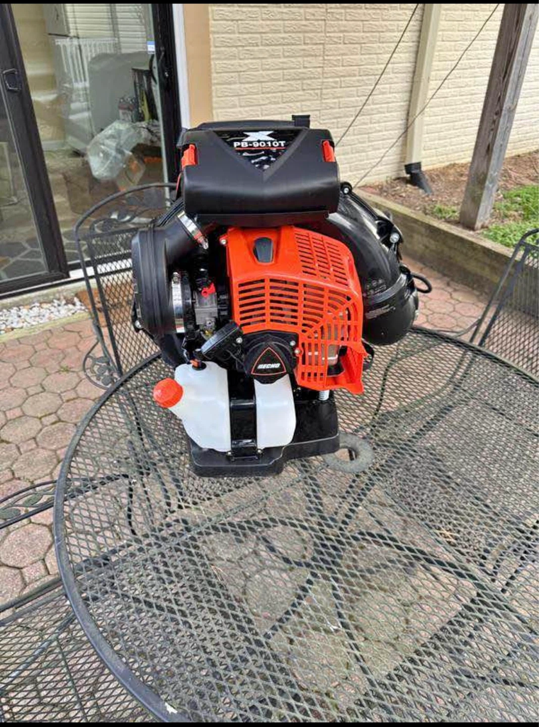 PB-9010T Echo commercial blower