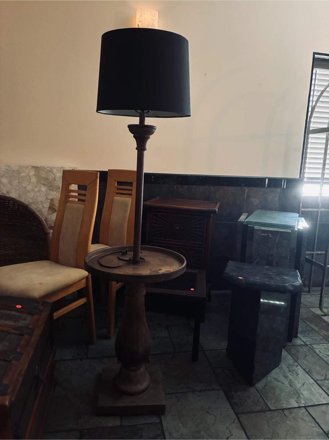 Wooden Floor Lamp with Built-in Side Table