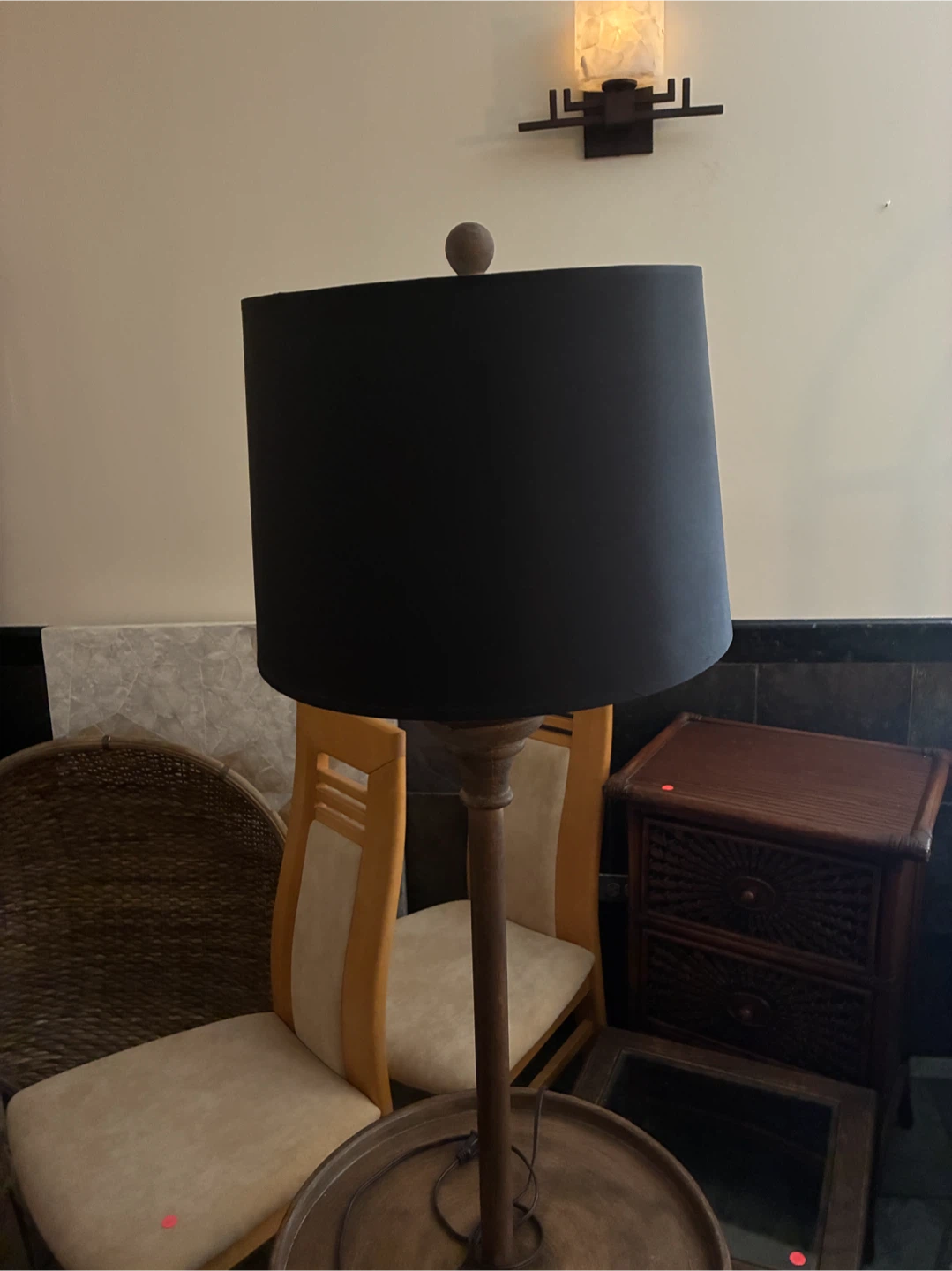 Wooden Floor Lamp with Built-in Side Table - photo 3