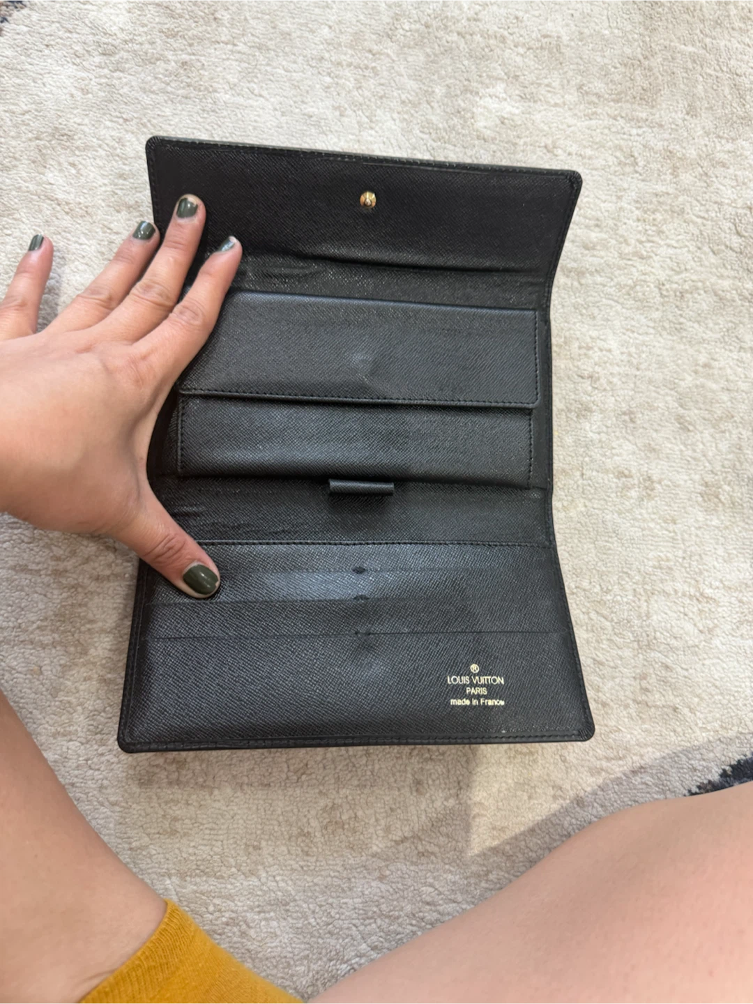 Louis Vuitton Epi Leather Long Wallet - photo 2