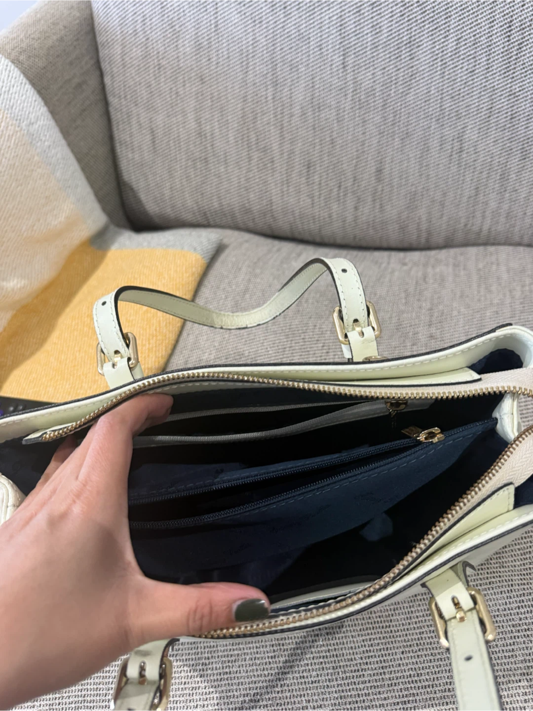 Tuscany Leather Cream Handbag - photo 4