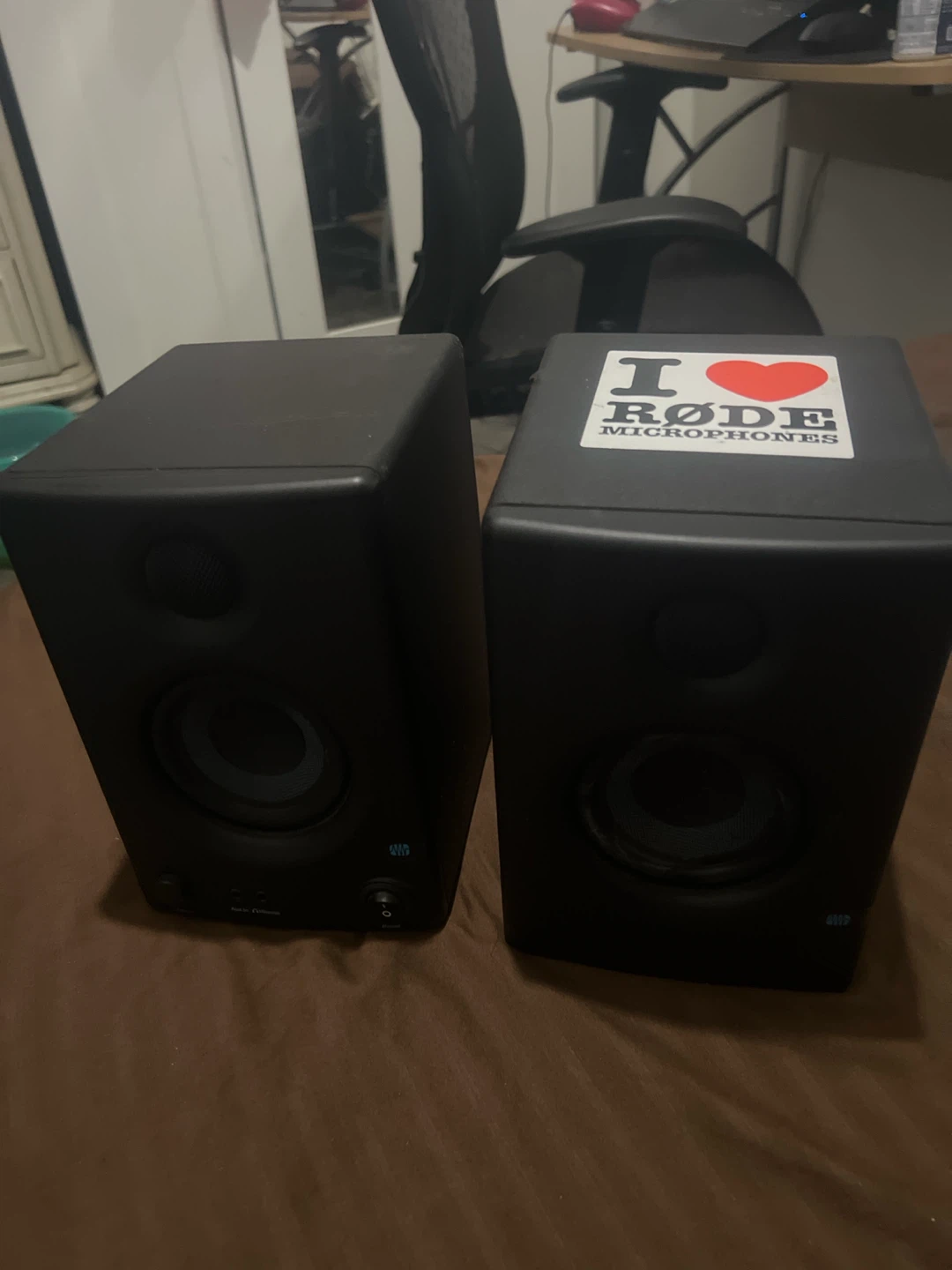 PreSonus Eris E3.5 Studio Monitors - photo 2