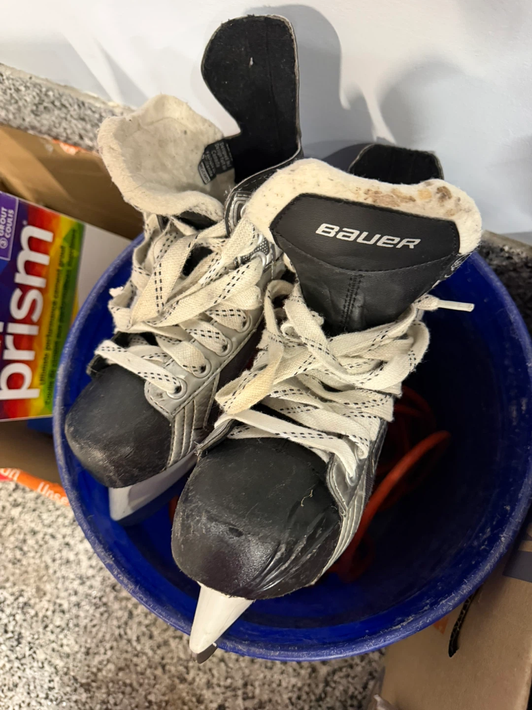 Kids Ice Skates - Size 2