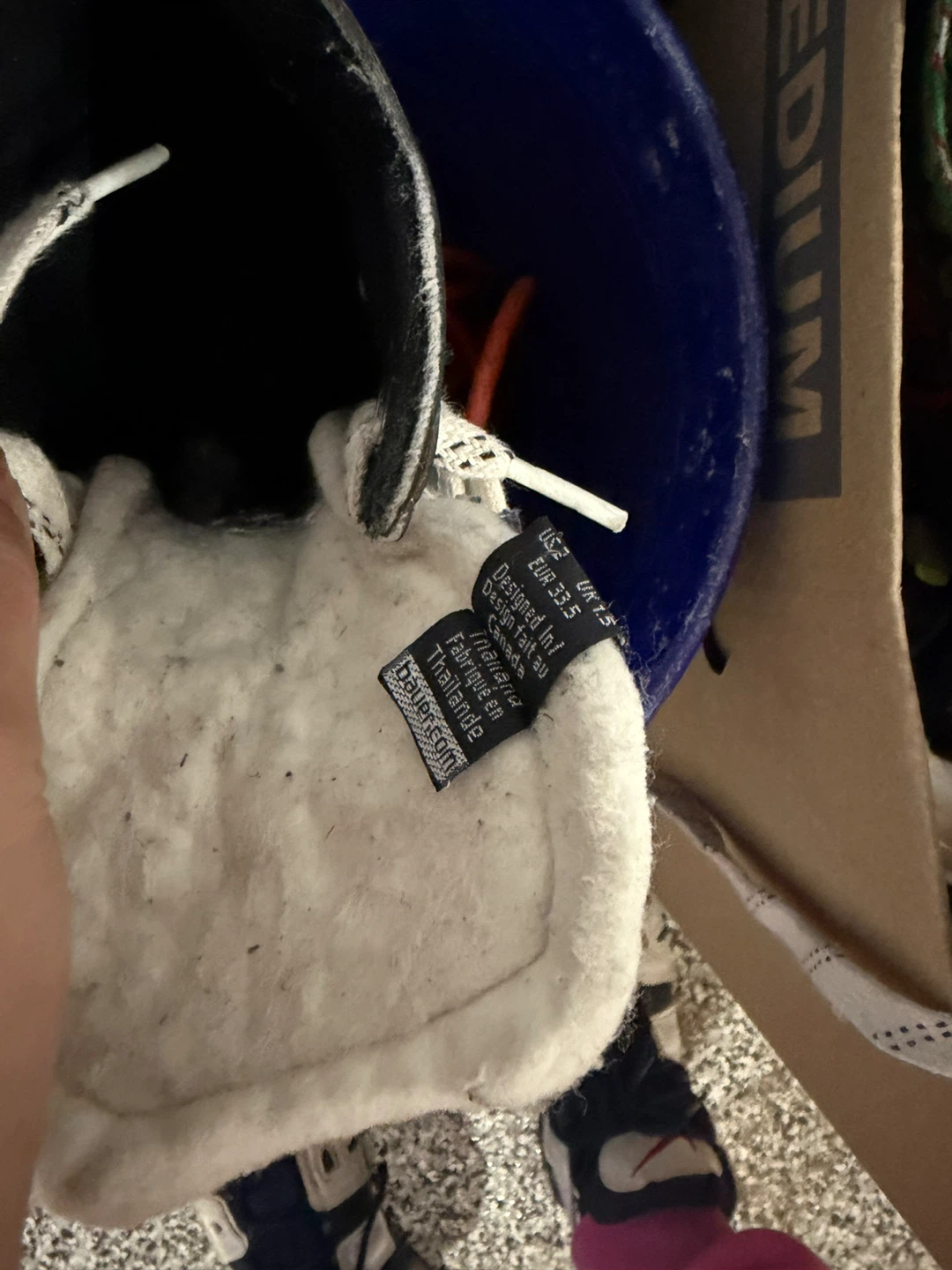 Kids Ice Skates - Size 2 - photo 3