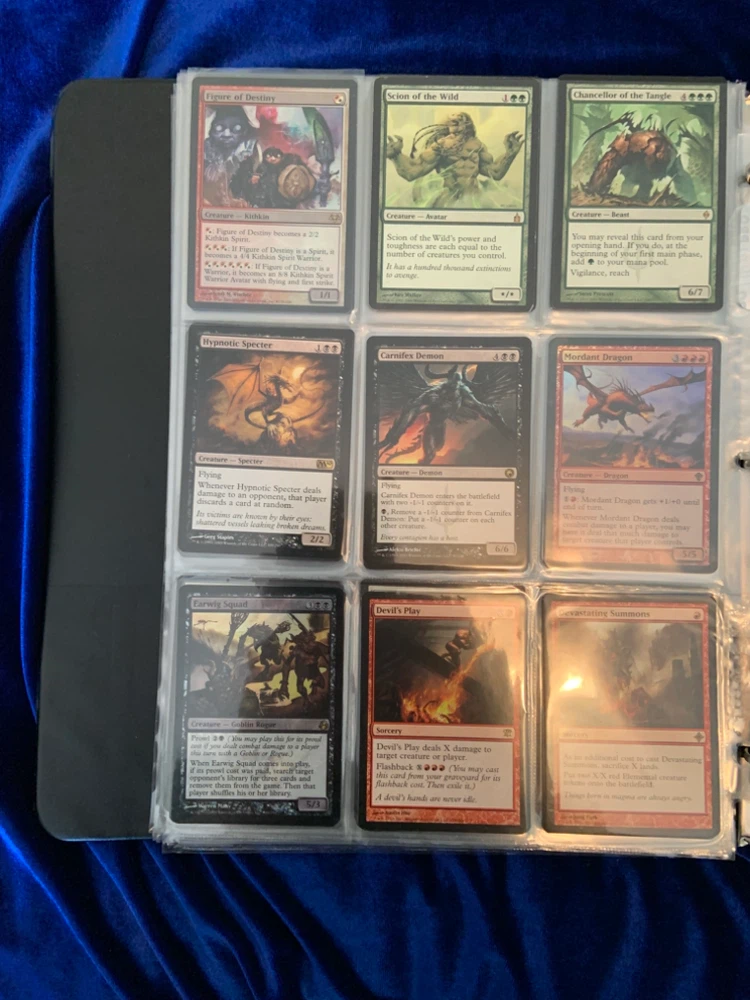 “GOLD/RARES” Over 770 Magic: The Gathering Card Collection! - photo 4