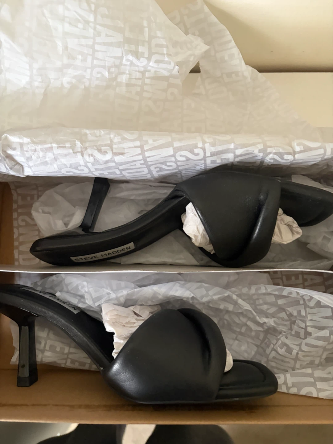 Steve Madden Thai Black Heeled Sandals Size 6.5 - photo 3