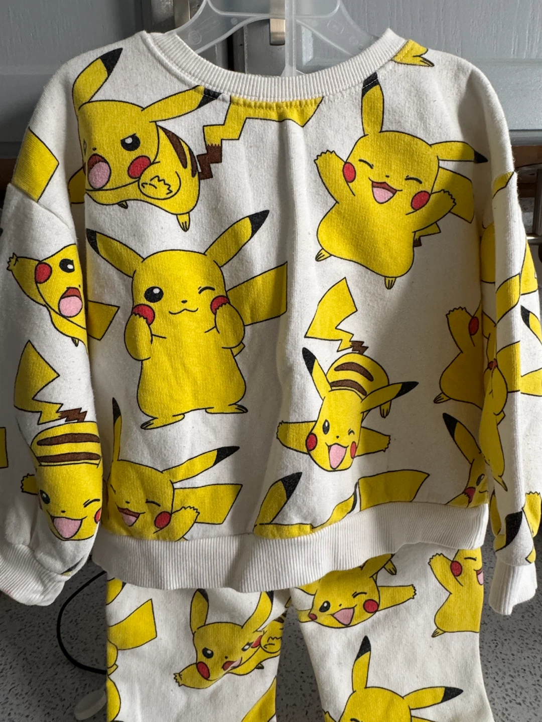 Pikachu Print Two-Piece Sweat Set - photo 5