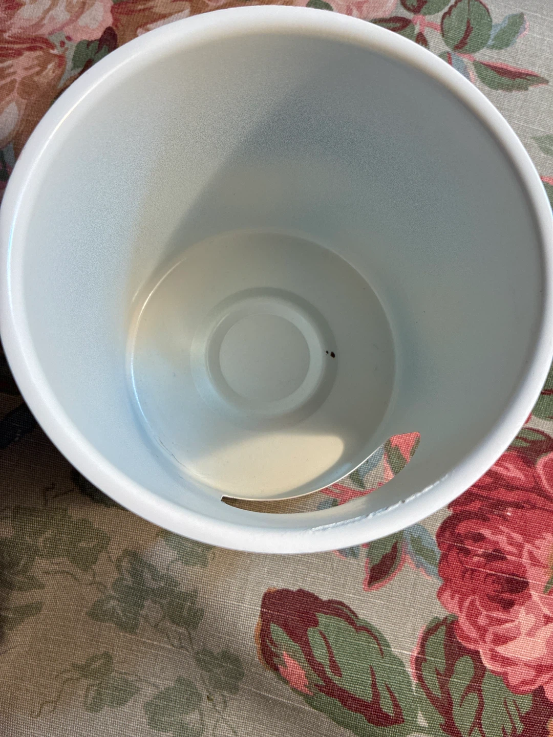 White Metal Fondue Pot - photo 3