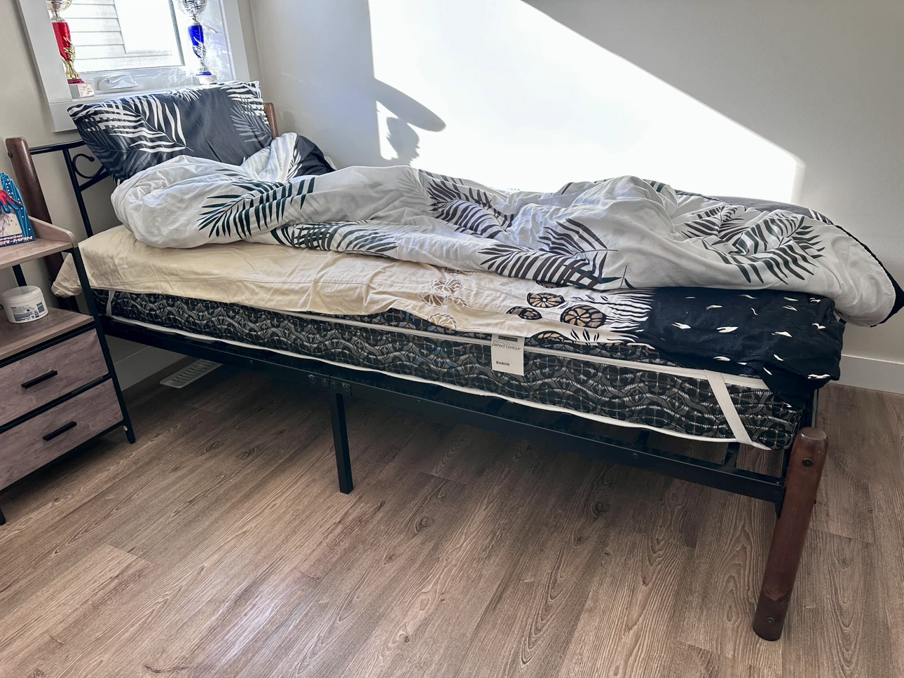 King Koil Baron Twin Mattress and Frame - photo 3