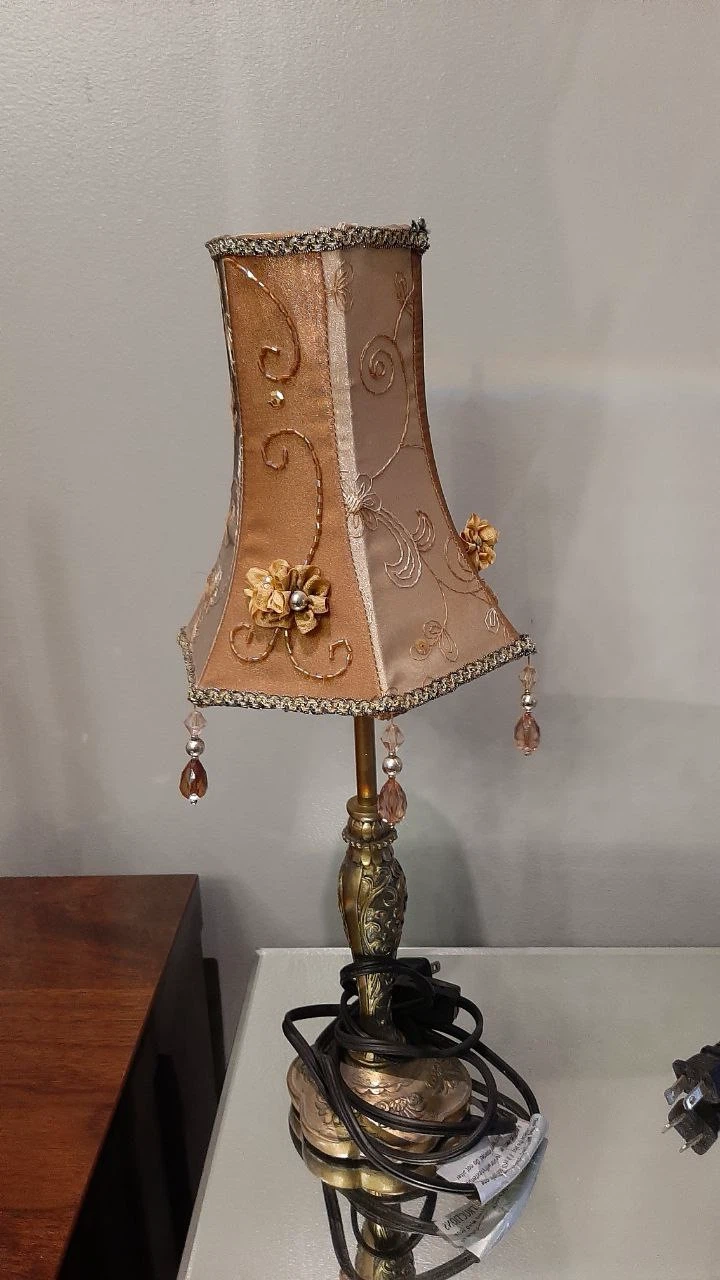 Pair of ornate gold-tone table lamps - photo 2