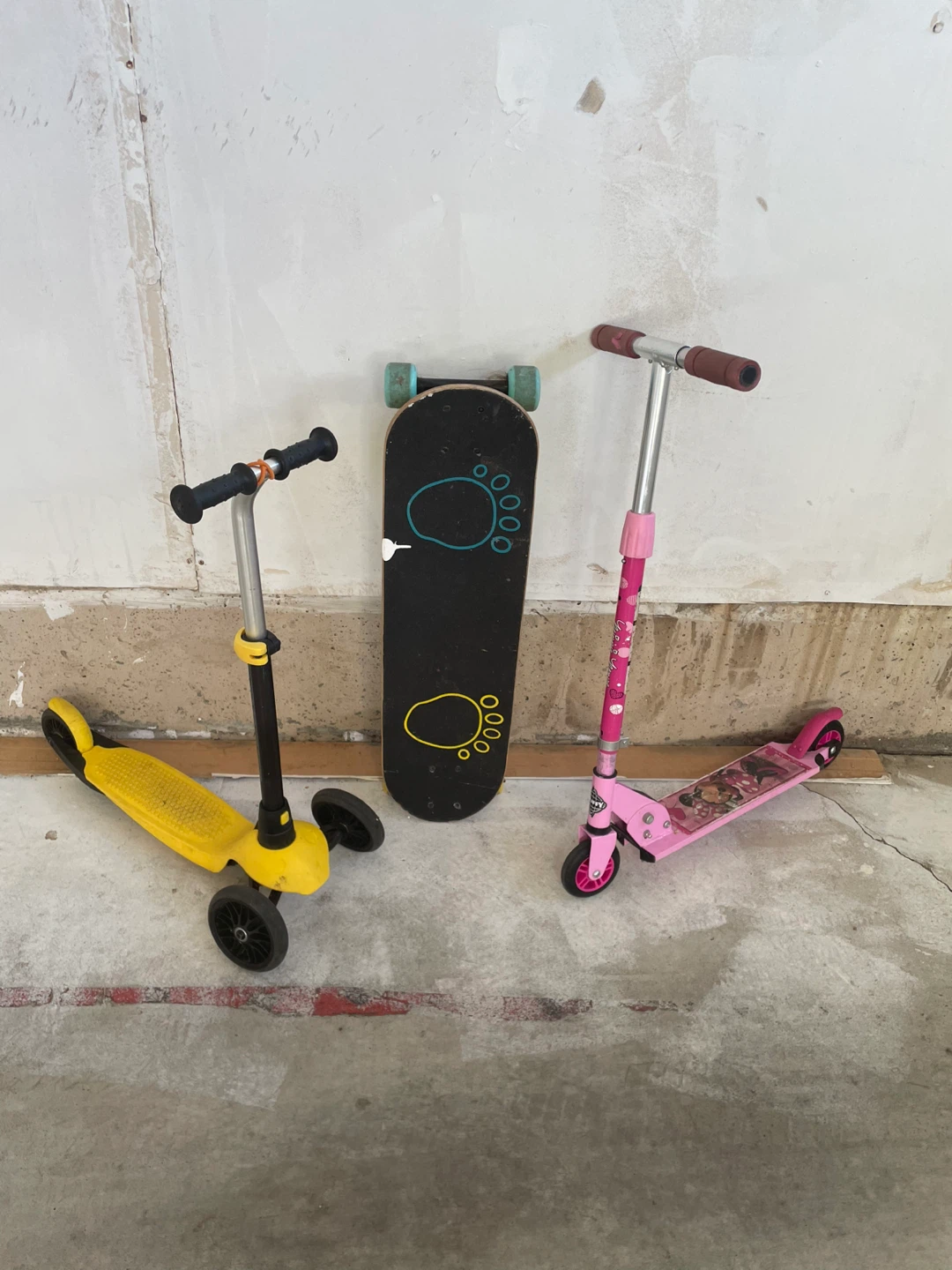 Kids’ Outdoor Toys Bundle – 3 Items $40 CAD - photo 3